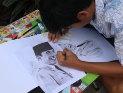 Siswa SMP di Buleleng Ikuti Lomba Sketsa Wajah Bung Karno