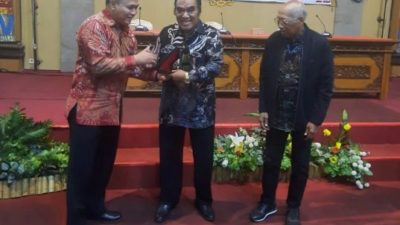 Seminar Penguatan Komisi Yudisial di Unud, Sudirta Ajak KY Introspeksi dan Perkuat Jaringan