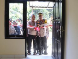 Kapolres Buleleng Resmikan Hasil Bedah Rumah