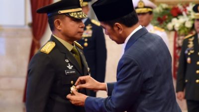 Presiden Jokowi Lantik Agus Subiyanto Jadi KSAD