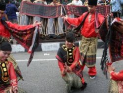 Tarian Massal Tor Tor di Festival Indonesia 2023 Siap Masuk Rekor MURI