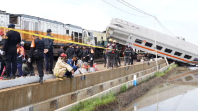 Korban Tabrakan Kereta Api, Empat Orang Meninggal Dunia