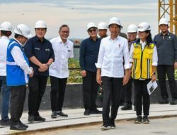 Presiden Jokowi Lakukan “Topping Off” Hunian ASN dan Hankam di IKN