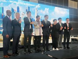 Hadiri WCT di Singapura, Menparekraf Tekankan Pariwisata Berkonsep “Smart Cities”