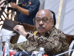 OJK Dapat Opini WDP, Anggota DPR Sebut Memalukan!