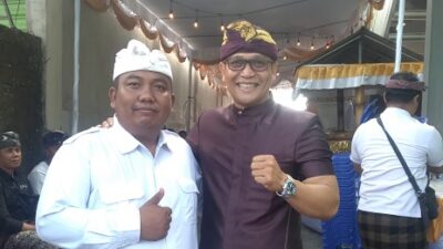 Ngurah Aryawan Perkenalkan Bro Adi ke Krama Padangsambian