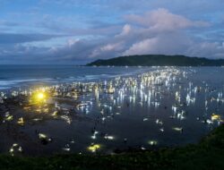 Bau Nyale, “Storynomics Tourism” Melegenda dari Mandalika