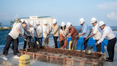 “Topping Off Ceremony” Layanan “Aesthetic & Plastic Surgery” di KEK Sanur, Menandai Perjalanan “International Medical Facility” di KEK Kesehatan Pertama di Indonesia