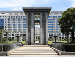 BI Pasang Badan, Rupiah Dihantam Badai Global!