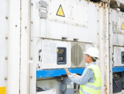 Hemat Energi dan Biaya dengan Teknologi Listrik
