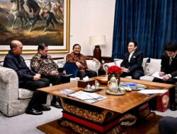 Prabowo Sambut Fumio Kishida, Bahas Proyek Hijau Bernilai Rp8 Triliun